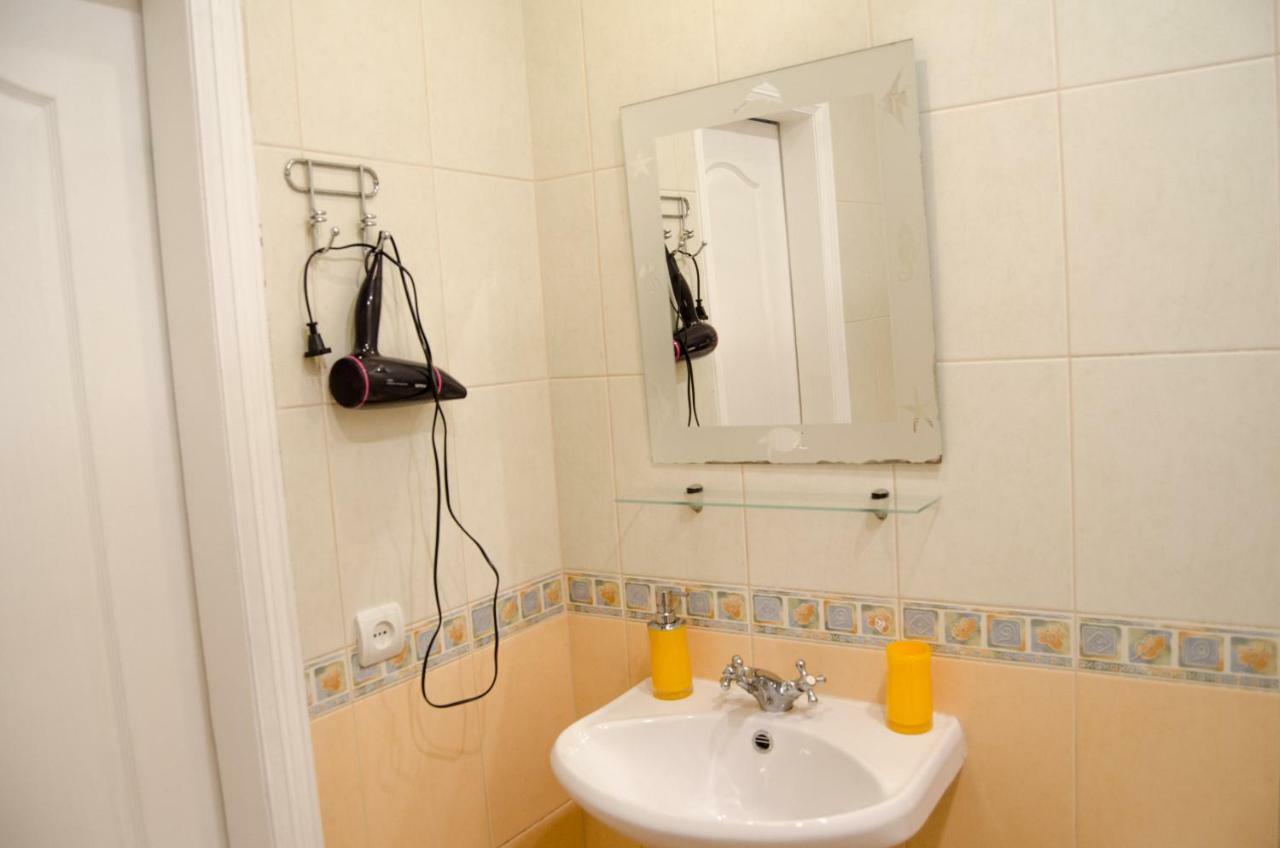 City Inn Riga Apartment, Town Towers With Parking Exterior foto